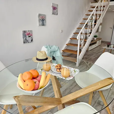 New Loft Sweet Holidays, Playa De Cristianos لوس كريستيانوس